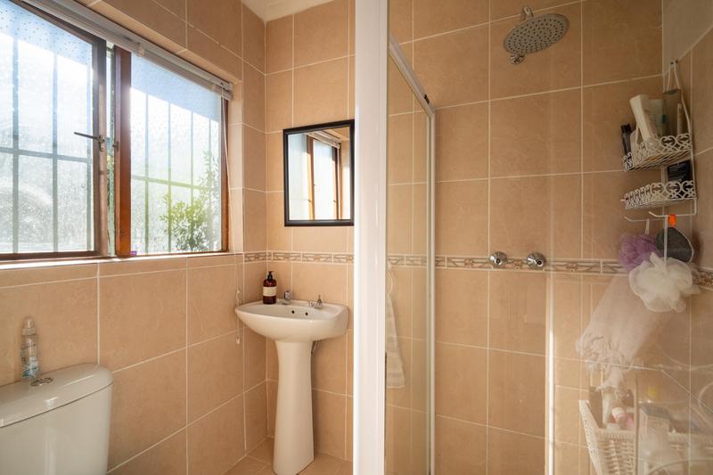 2 Bedroom Property for Sale in Harfield Village Western Cape